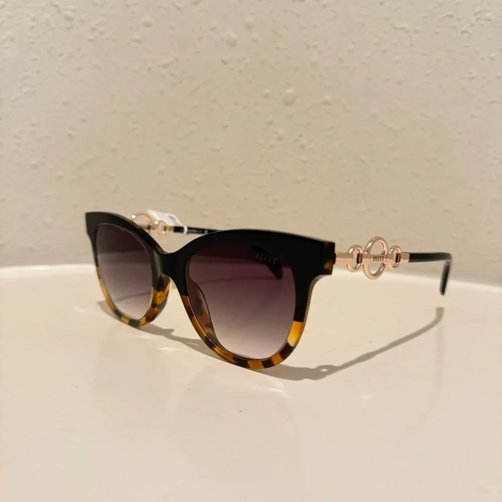 Pucci Emilio Pucci 54 mm Women’s Cat Eye Black Orange Smoke Sunglasses NWT